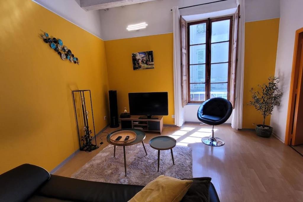 A 2 Pas Du Palais De Papes Apartment Avignon
